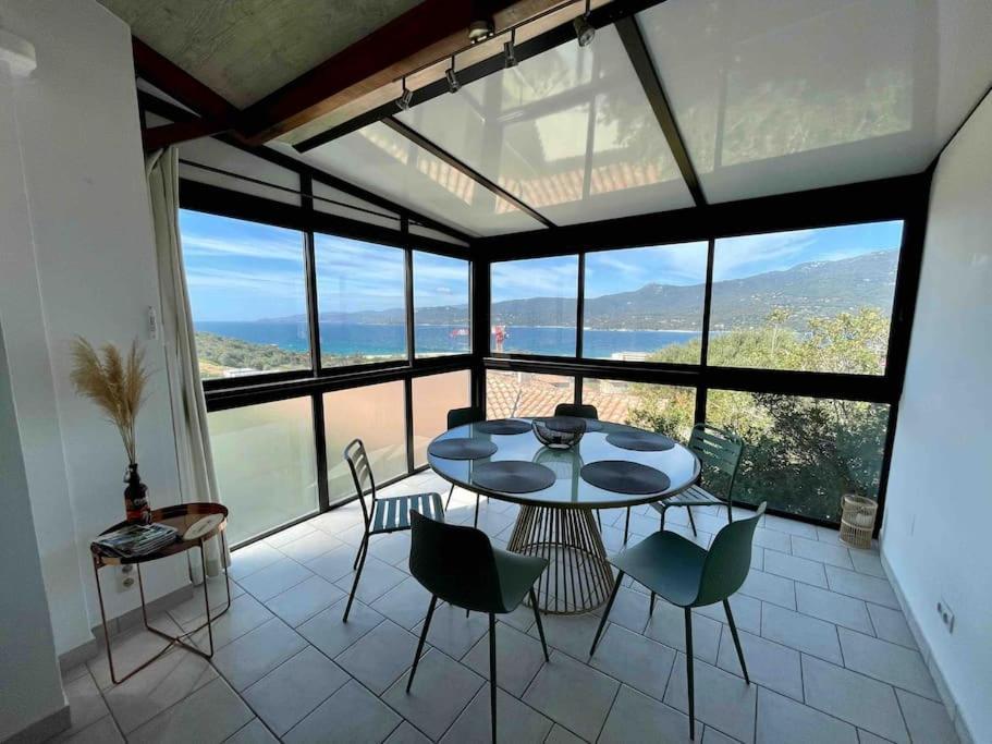 Charmante Petite Maison Magnifique Vue Mer بروبرِيانّو المظهر الخارجي الصورة