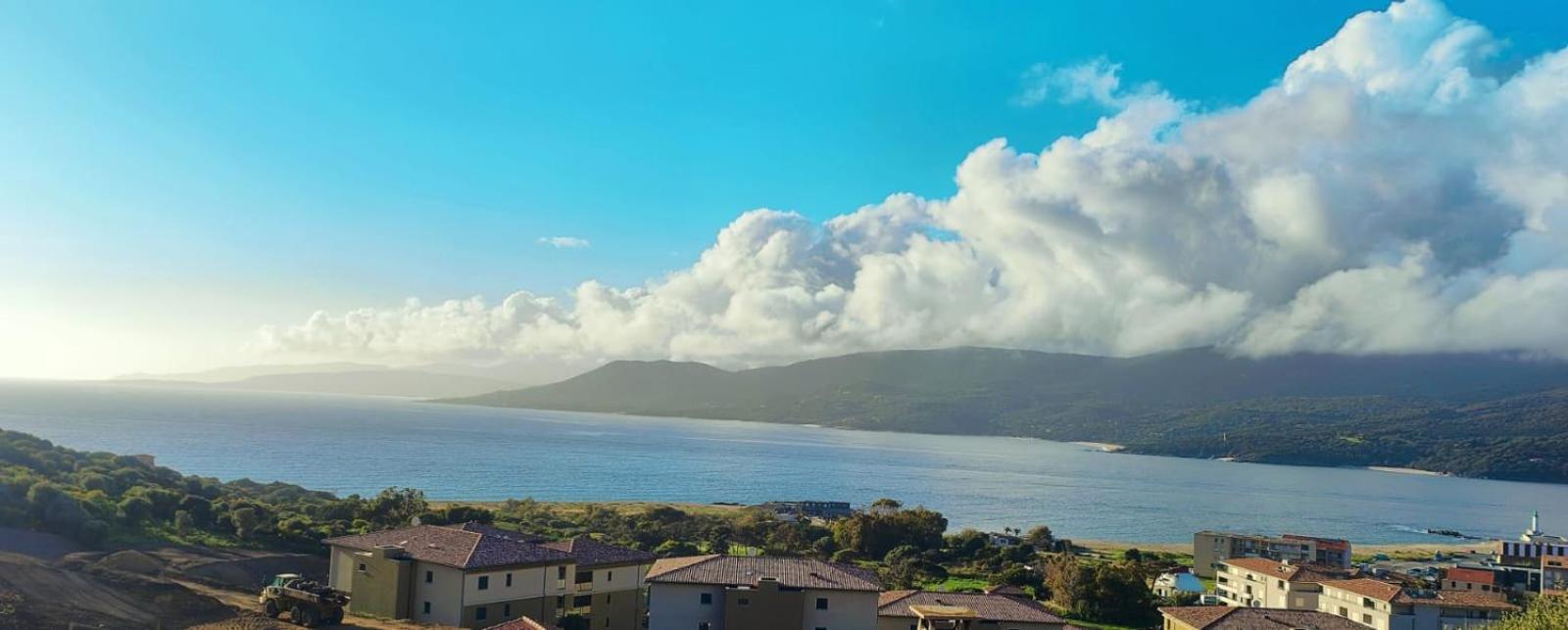 Charmante Petite Maison Magnifique Vue Mer بروبرِيانّو المظهر الخارجي الصورة